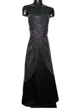 Vintage Y2K Jump Strapless Black Evening Gown with Sparkle Overlay Size 11/12